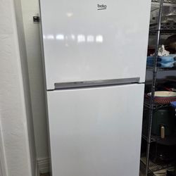 Beko Fridge & Freezer