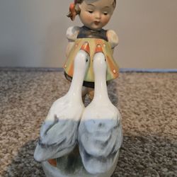 Hummel Goose Girl