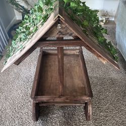 Wooden wagon car