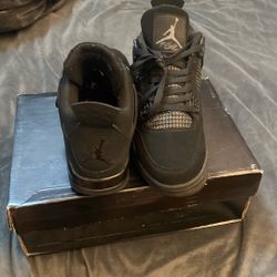 Air Jordan 4 Retro Black Cats