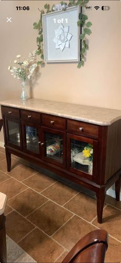 mini table (negotiable )