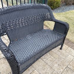 Wicker Couch. Needs TLC 