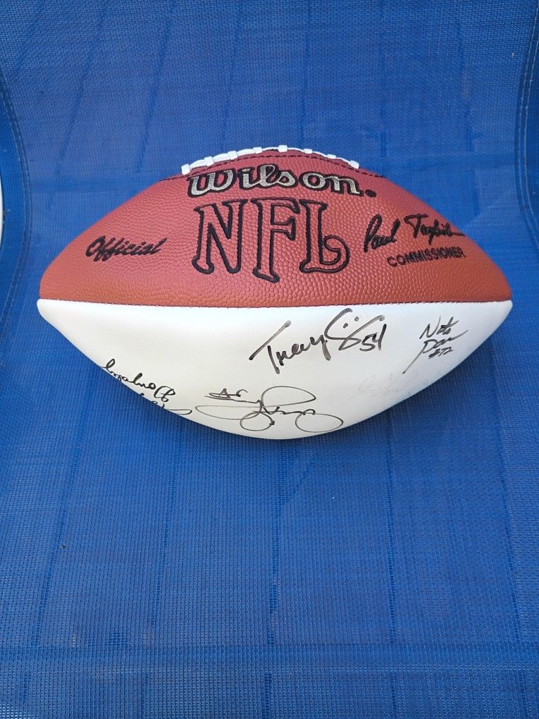 Autographed 1997. Chiefs Football. Signed By Derrick Thomas, Tony ,Gonzalez, Rich Gannon, and 11 other players
