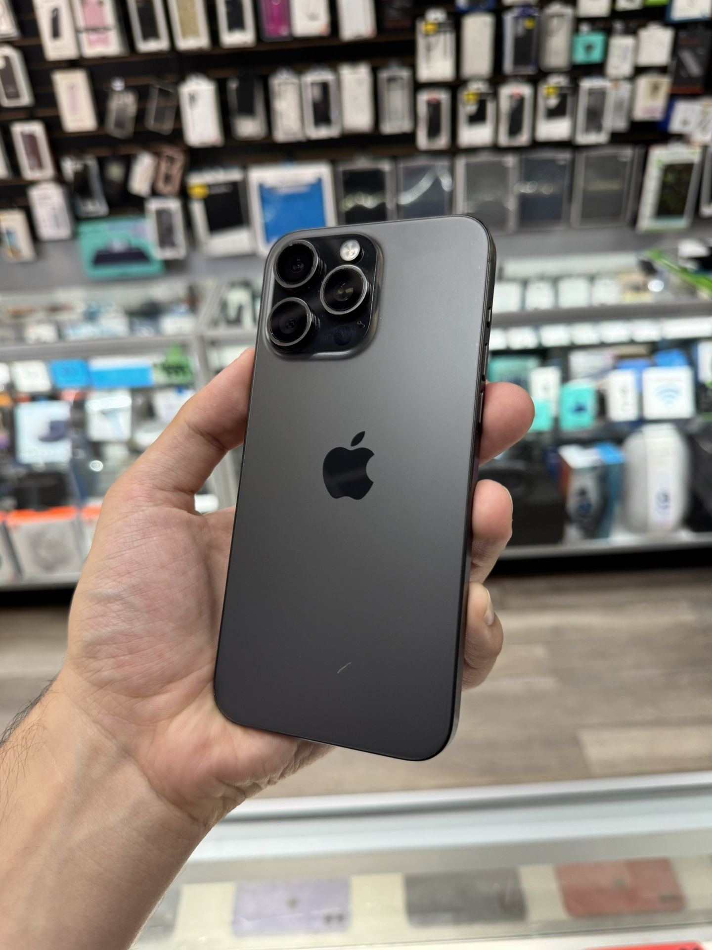 iPhone 15 Pro Max 256GB Unlocked