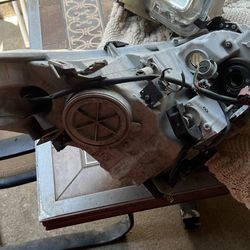 08-09 G37 G35 Headlights 