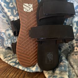 Van Sandals