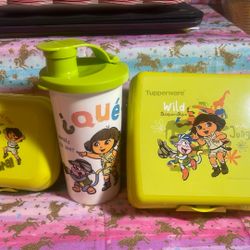 Tupperware Disney Set