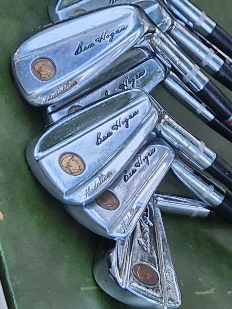 Collectible Vintage Ben Hogan Medallion Golf Irons Complete Set!