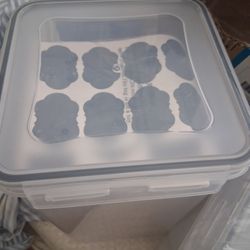 New Storage Containers With Stickers And Scoops 