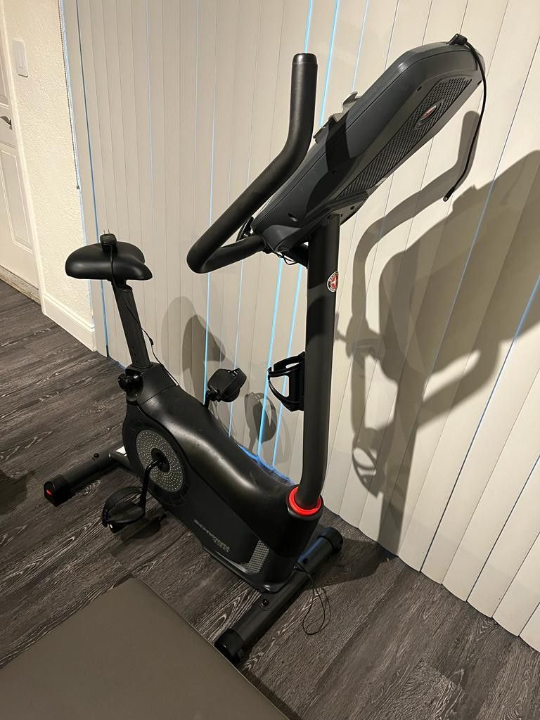 schwinn 130 upright bike uk