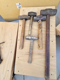 Sledge hammers