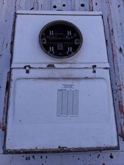 Vintage zinsco 100 amp 10 space meter main panel with breakers..Still very functionable....asking $125.00