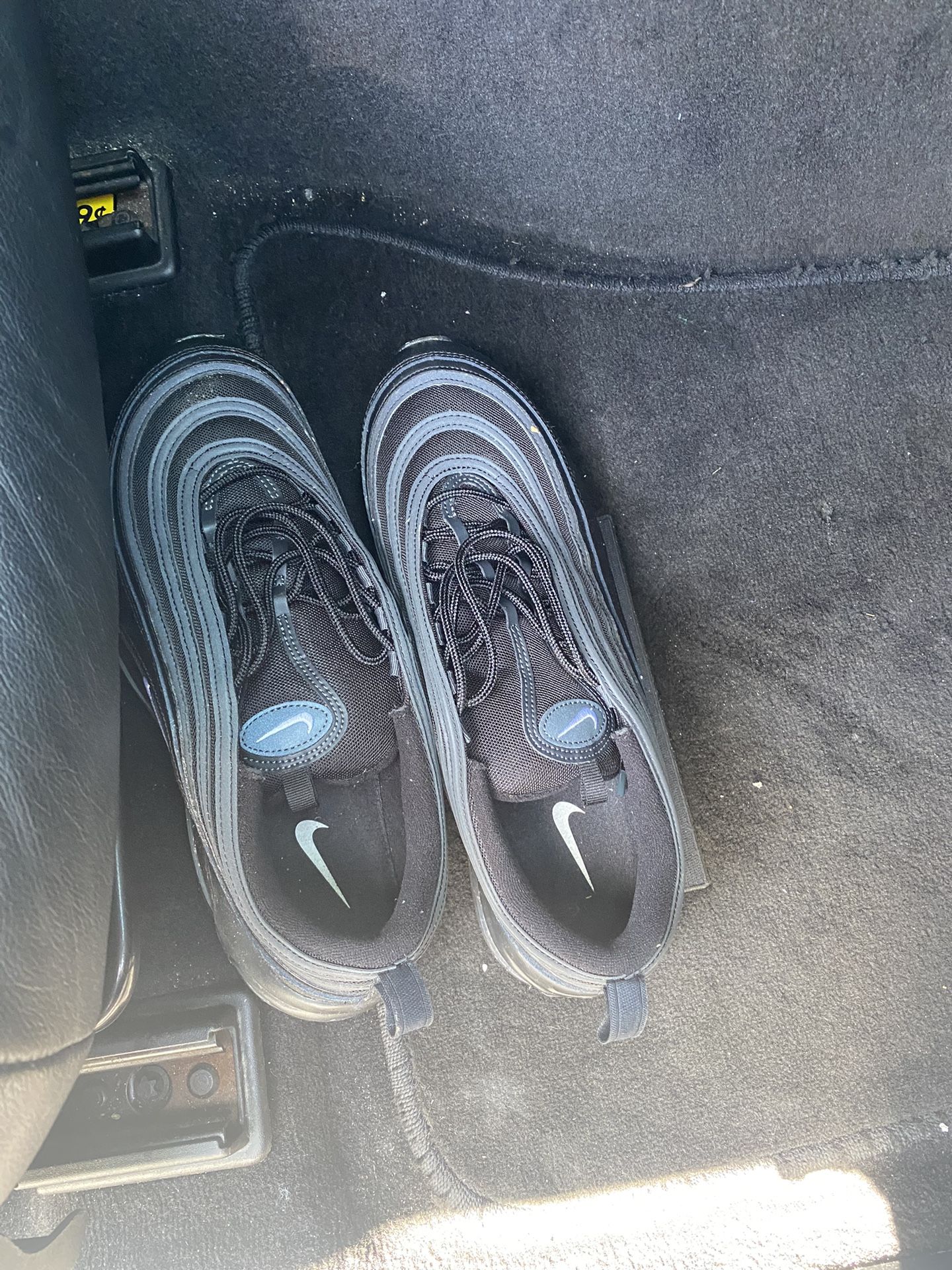 Clean Air max Men’s Size 12