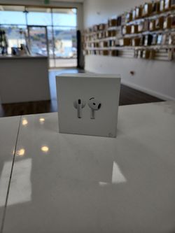 Apple Airpods 4 Brand New🔥