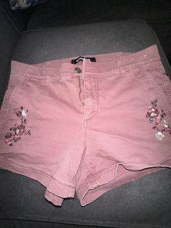 Floral Embroidered Express Shorts Sz 8