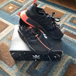 NMD_R1-STAR WARS Size 8