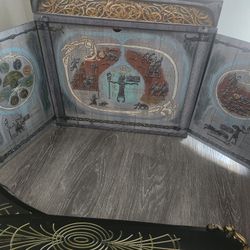 God Of War Ragnarok Collectors Edition And Cosplay Swords