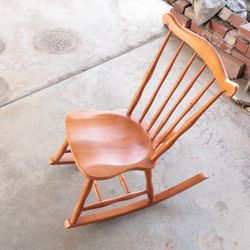 Kids rocking chair