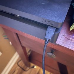 PS4 Slim 500G With 6 Games! 