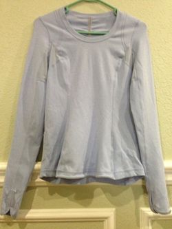 Lululemon Longsleve size 4