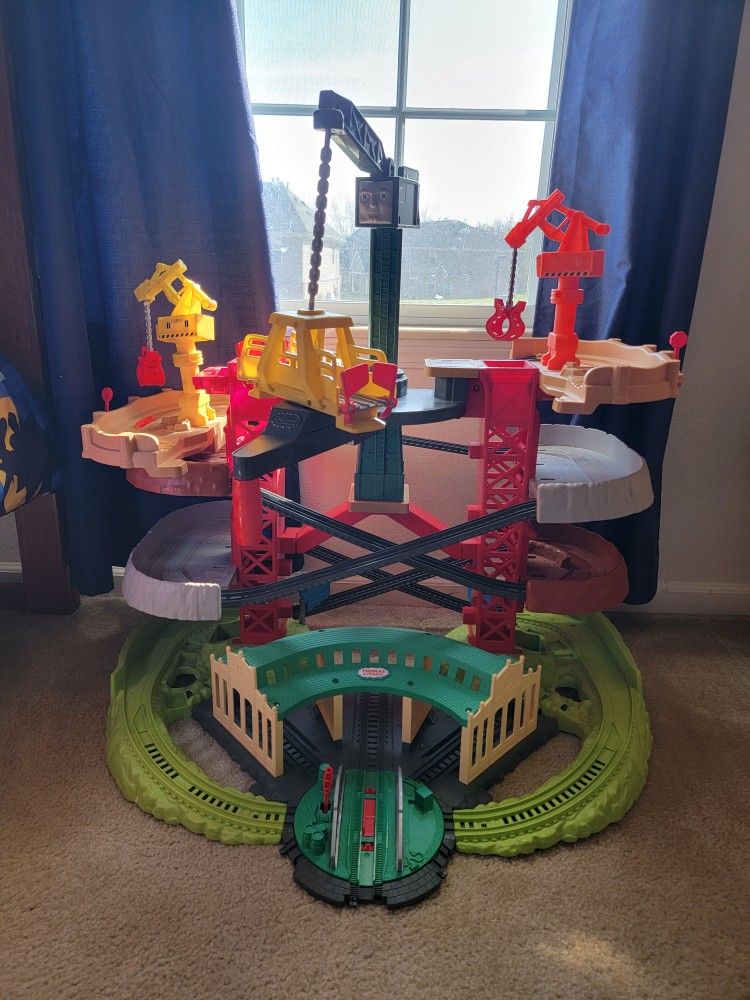 Thomas And Friends Trains And Cranes Super Tower Track Set