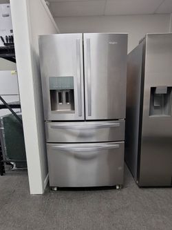 Whirlpool refrigerator 4 doors