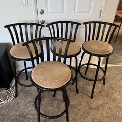 4 Swivel Bar Stools