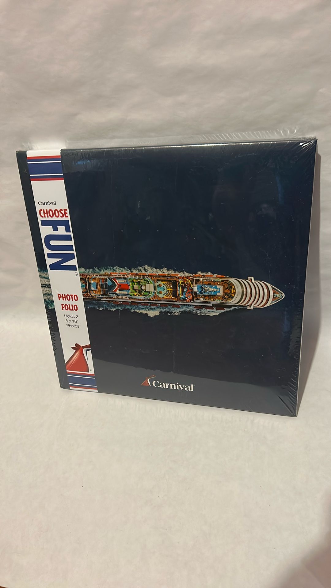 Carnival Cruise Line Photo Folio, designed to hold two 8x10 inch photographs