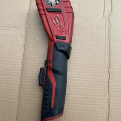 Milwaukee M12 12V Lithium-Ion Cordless Copper Tubing Cutter (Tool-Only)