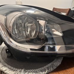 C300 Mercedes Benz-Passenger Headlight