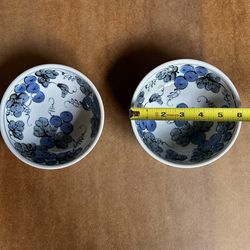 Vintage Japanese Rice/Soup/Salad Bowl White And Blue With Grapes & Vines