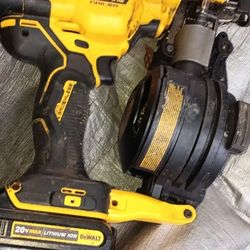 Dewalt Dcn45rn Roofing Nailer  Tool Only
