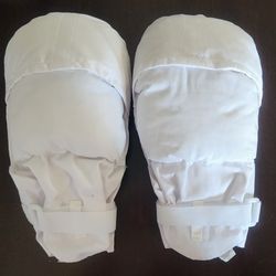 Posey Peek-A-Boo Mitts (Pair) – Comfortable, Protective, and Secure!