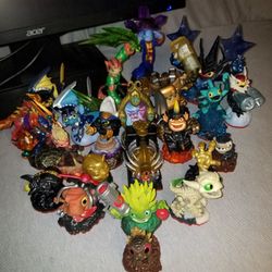 Sky Lander Trap Team Lot