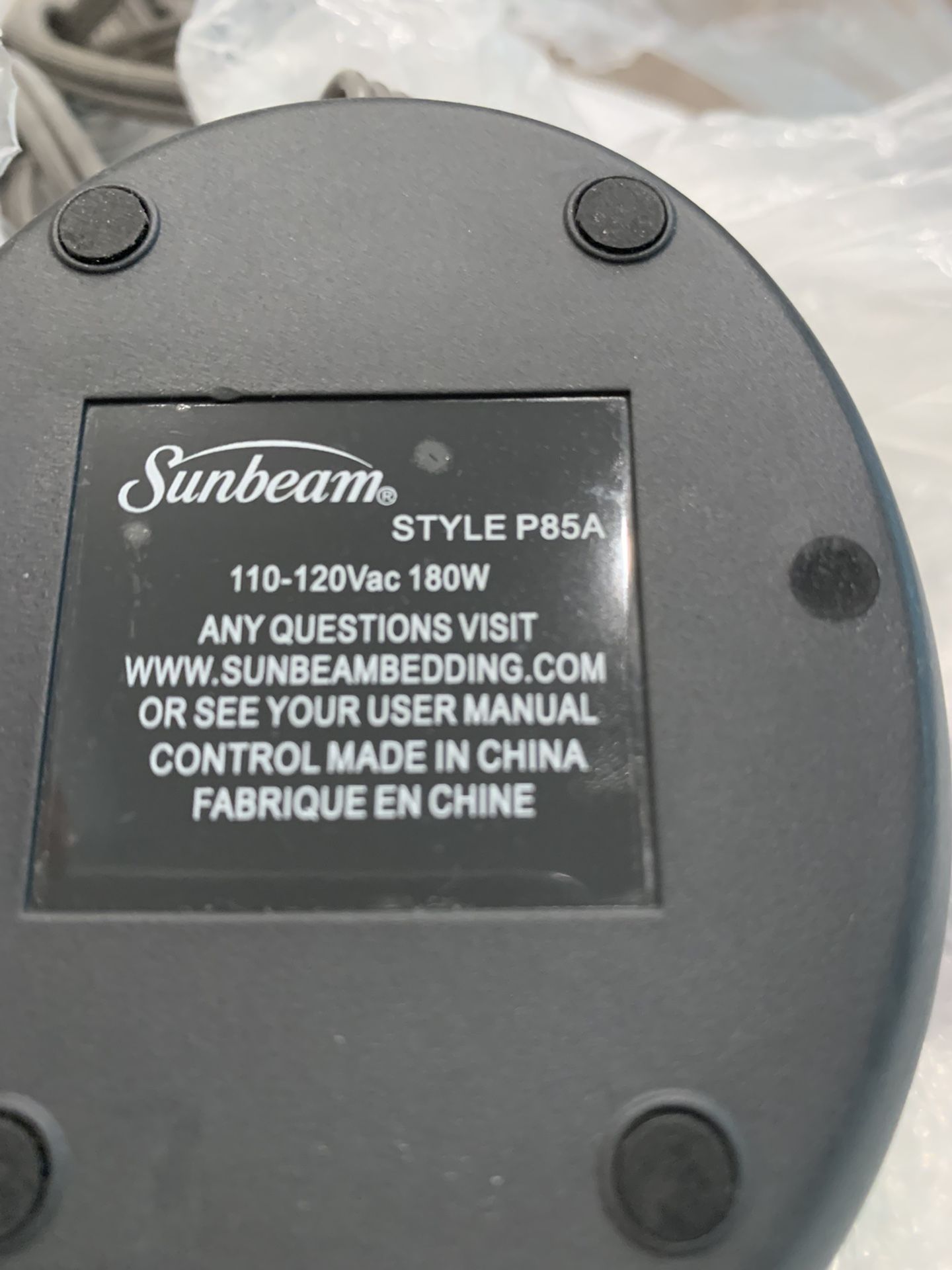 Sunbeam Premium Luxury Quilted Heated Electric Mattress Pad Size Full With  Digital Remote for Sale in Tustin, CA - OfferUp