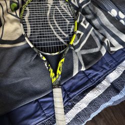 Pure Aero Lite Tennis Racquet