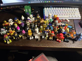 Roblox Figures Toy Lot
