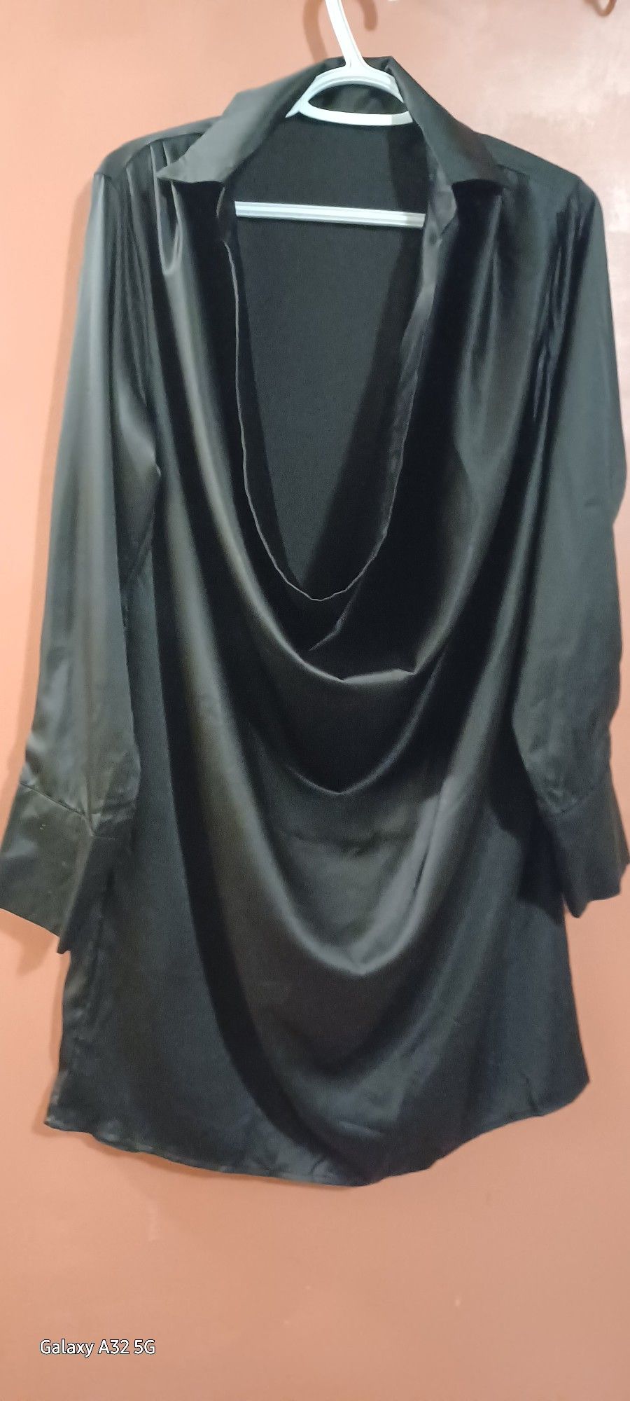 Womens New Size L TOP OR DRESS**