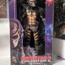 Predator Neca City Hunter 1/4 Scale LED New