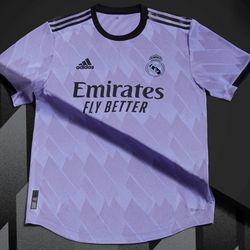 Adidas Real Madrid 22/23 Away Authentic Jersey Size Large 