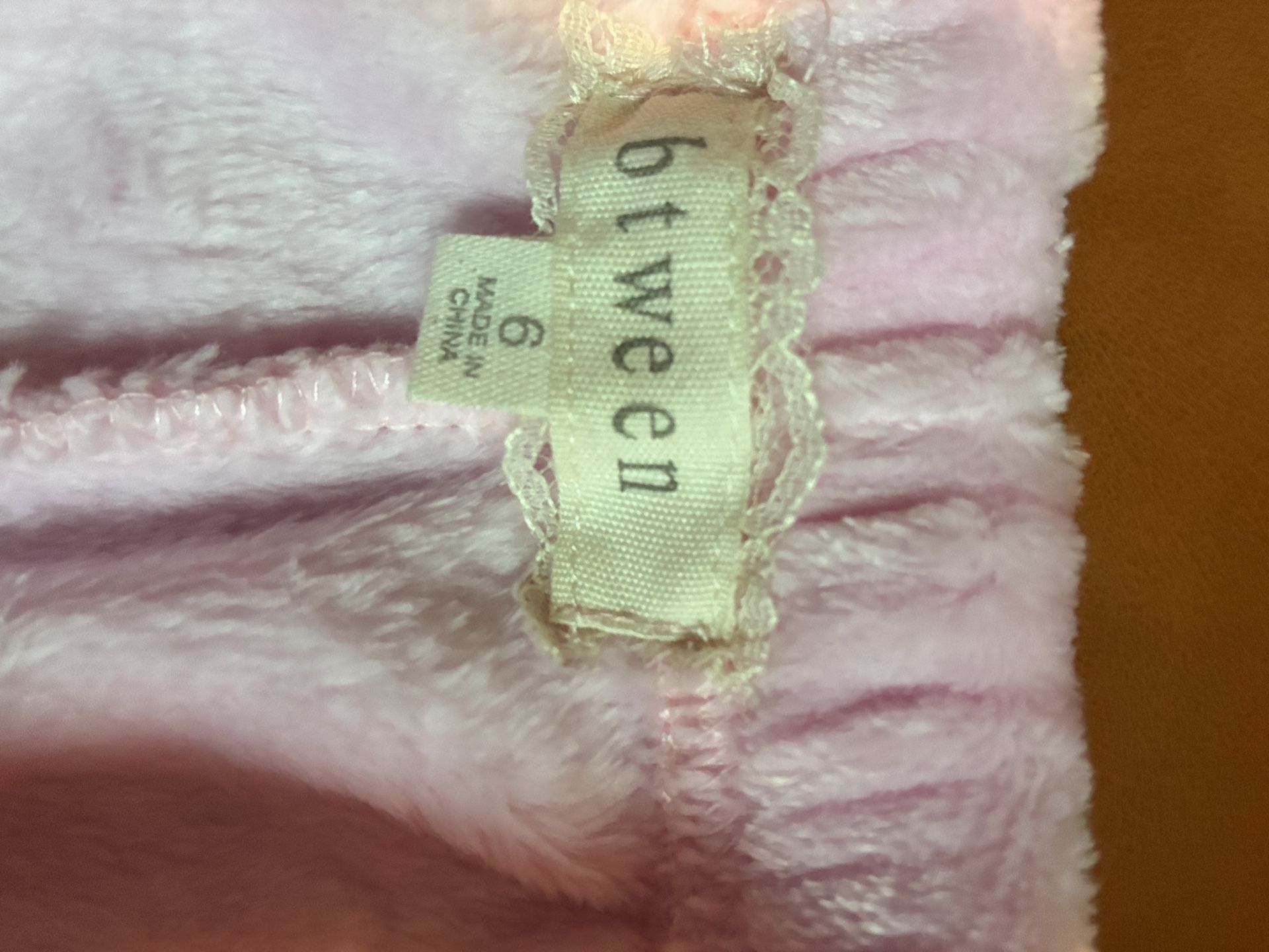 Pink Flee Girl, Pajama Bottoms Or You Could Wear Them As Sweatpants Three Different Sizes. The Smallest Pair OWashed Them. The Other Two Are Size 5 To
