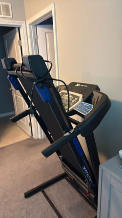 Xterra TRX1000 Folding Treadmill – Works Great, Light Use