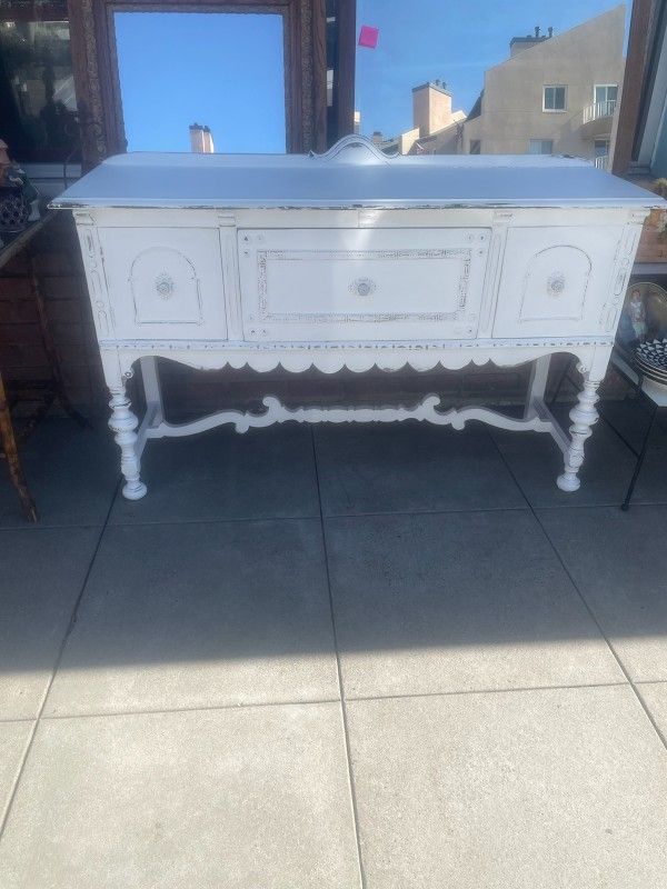 Vintage Carved Wood Buffet Sideboard Excellent Condition Solid Wood 56 By 34 By 20