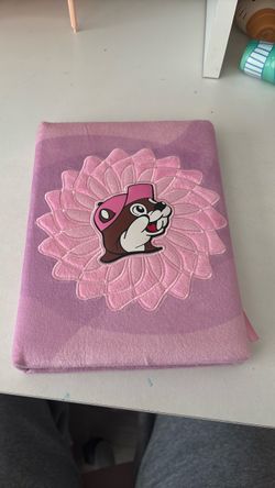 Buc-ee’s pink journal