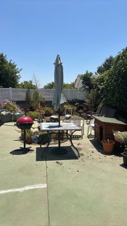 Patio table with umbrella & stand