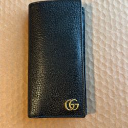 Gucci Bi Fold Wallet 