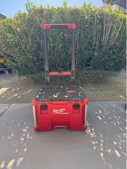 Milwaukee Packout Rolling Toolbox