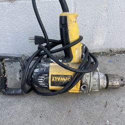 Dewalt Drill Heavy Duty 1/2 