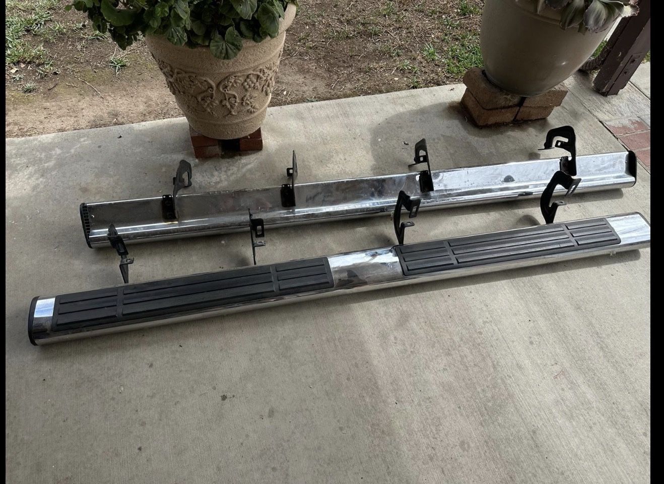 GMC Sierra side steps