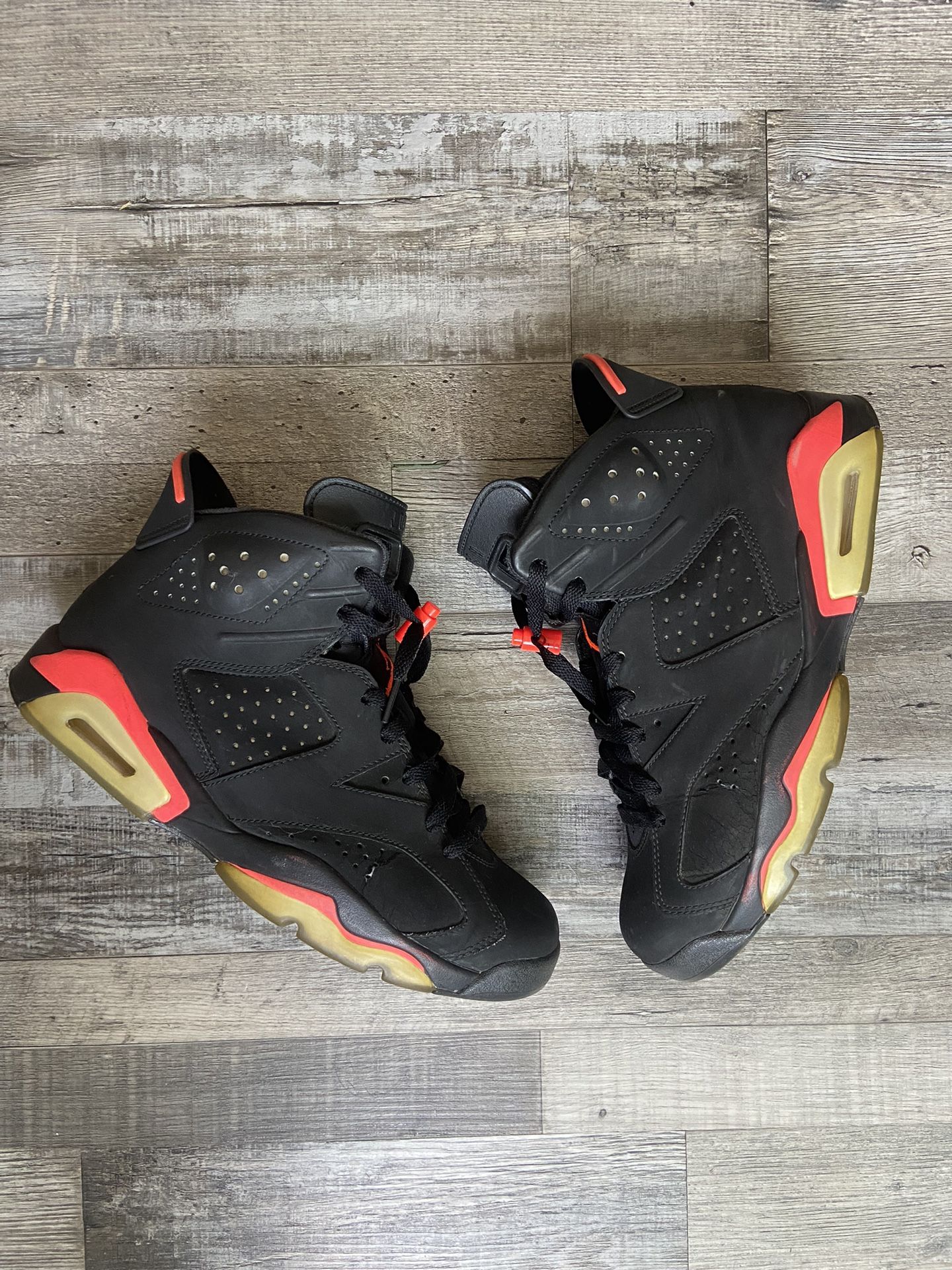 Jordan Retro 6 Infrared